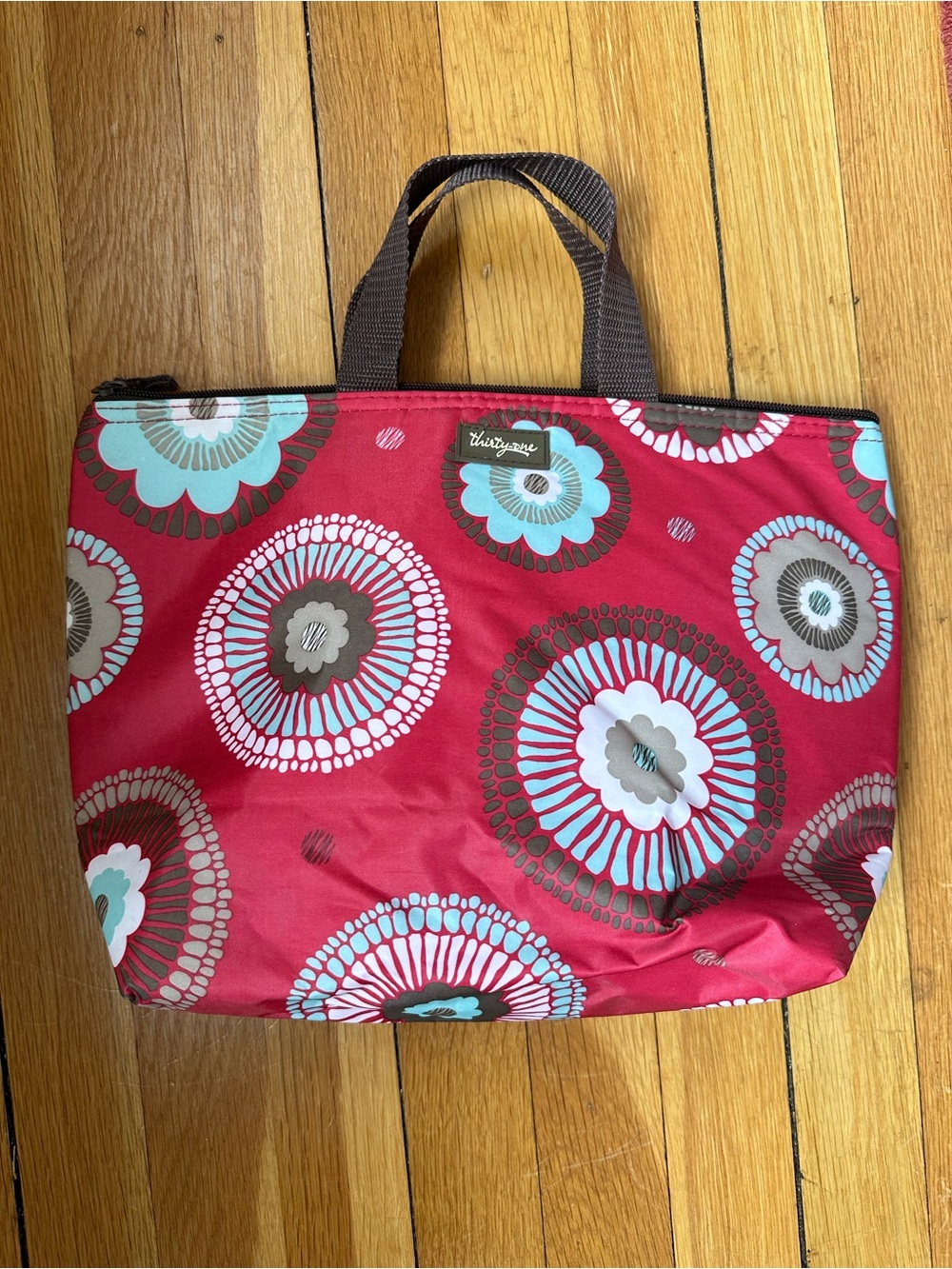 Thirty-One Insulated Lunch Tote Bag Red Floral‎ Monogrammed Letter P - Picture 2 of 7
